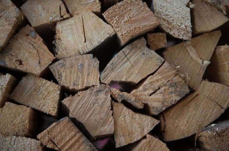 How to burn wood in a fireplace •